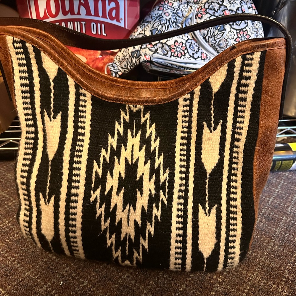 myra bag - Picture 2 of 4